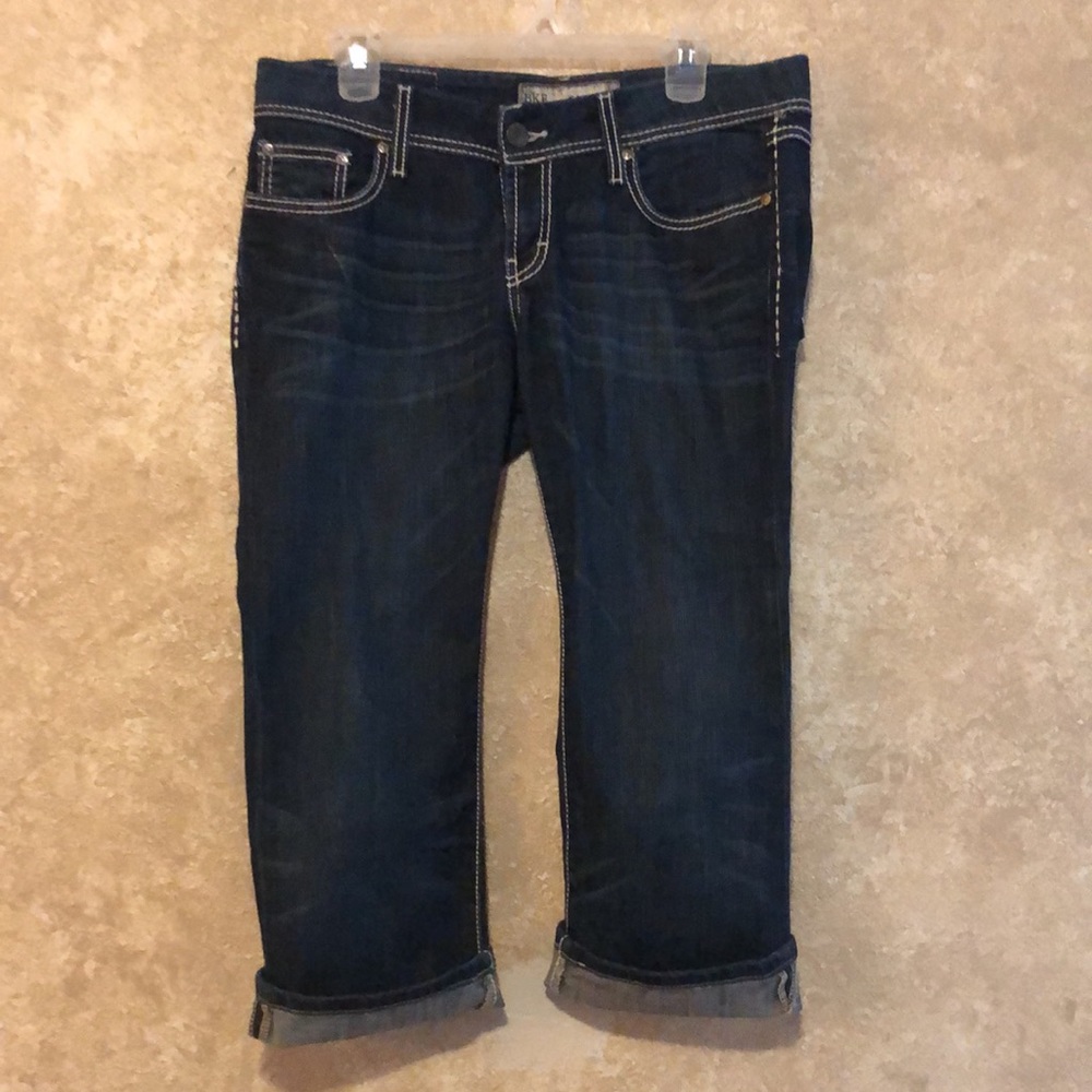 Women’s BKE Capris - Picture 3 of 8